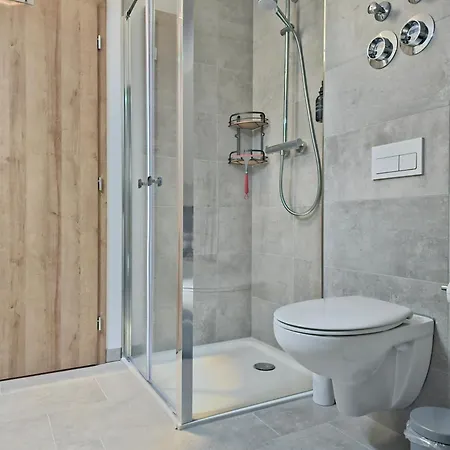 Design-penthouse I 90qm I Europapark 20 Min I Boxspring I Nespresso I Parking *