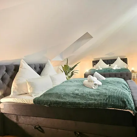 Design-penthouse I 90qm I Europapark 20 Min I Boxspring I Nespresso I Parking