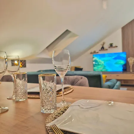 Design-penthouse I 90qm I Europapark 20 Min I Boxspring I Nespresso I Parking Apartment