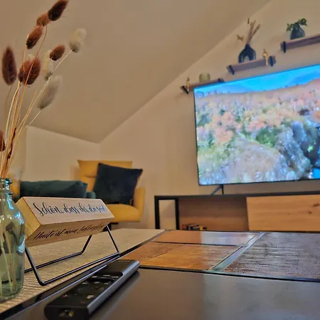 Design-penthouse I 90qm I Europapark 20 Min I Boxspring I Nespresso I Parking Apartment